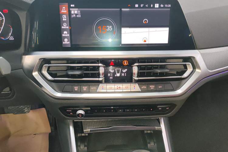Used BMW 3 Series 2021 Second Facelift 325Li M Sport Night Edition Package Audio And AC Panel