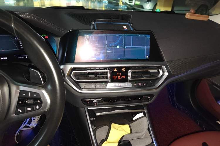 Used BMW 3 Series 2021 Facelifted 325Li M Sport Night Edition Package Audio And AC Panel