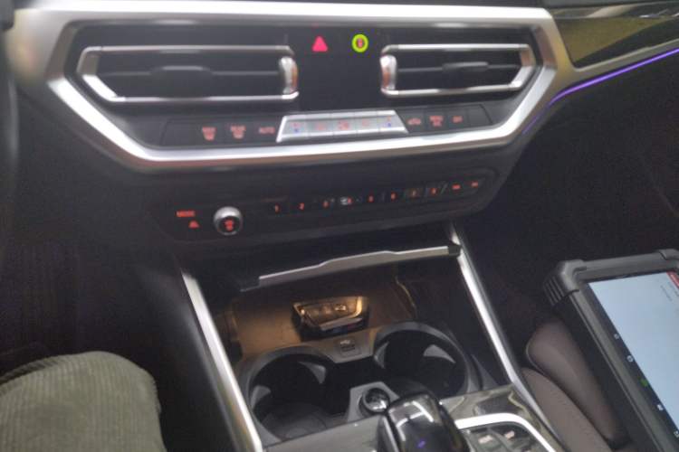 Used BMW 3 Series 2021 Second Facelift 325Li M Sport Package Audio And AC Panel