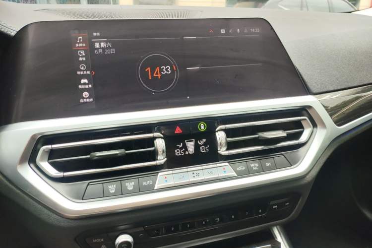 Used BMW 3 Series 2021 Second Facelift 325Li M Sport Package Audio And AC Panel