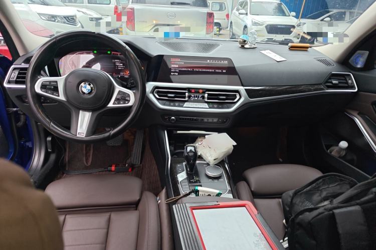 Used BMW 3 Series 2021 Second Facelift 325Li M Sport Package Center Console