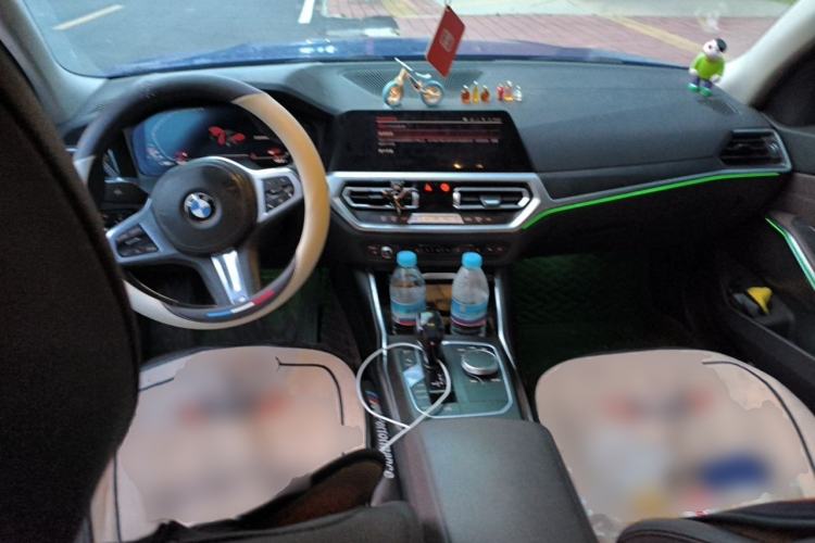 Used BMW 3 Series 2021 325i M Sport Package Center Console