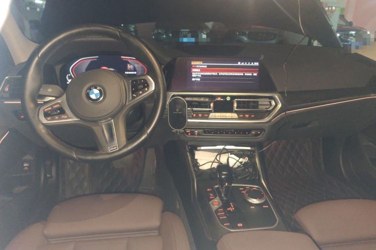 Used BMW 3 Series 2021 Second Facelift 325i M Sport Package Center Console