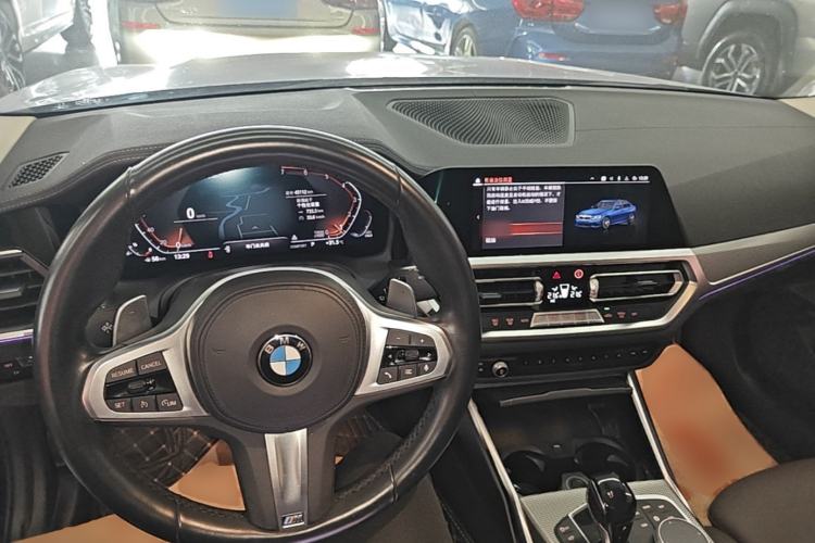 Used BMW 3 Series 2021 Facelifted 325Li M Sport Night Edition Package Center Console