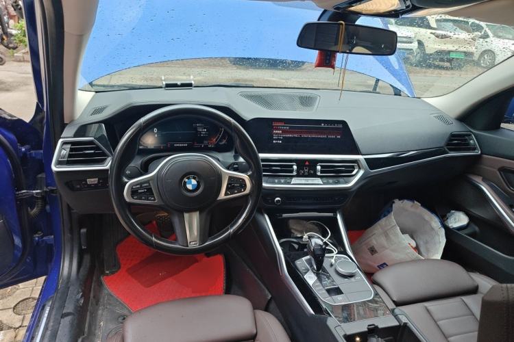 Used BMW 3 Series 2021 Second Facelift 320Li M Sport Package Center Console