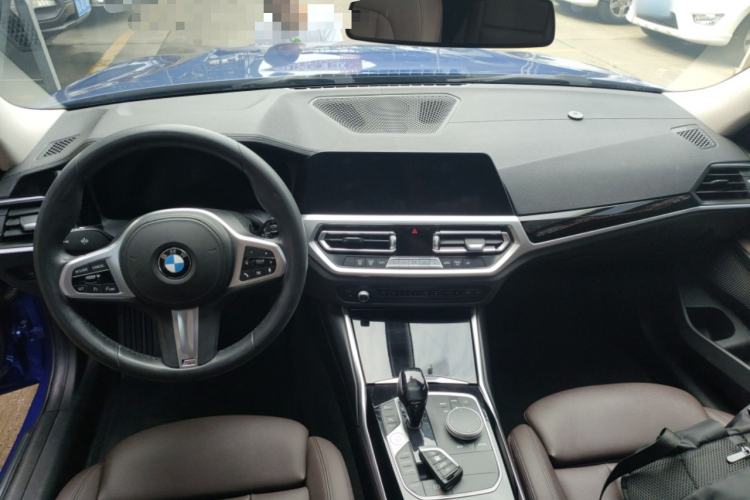 Used BMW 3 Series 2021 320Li M Sport Package Center Console