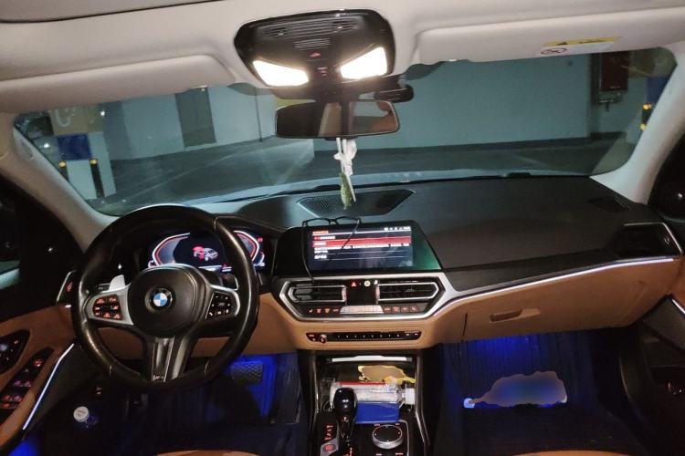 Used BMW 3 Series 2021 Facelifted 325Li M Sport Night Edition Package Center Console