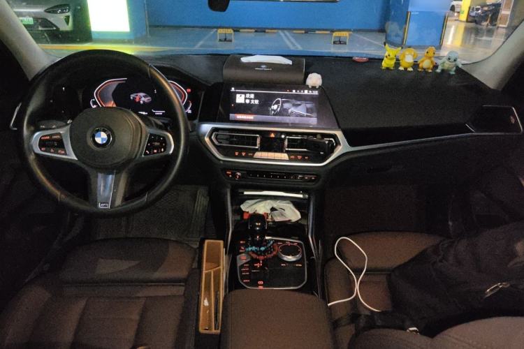 Used BMW 3 Series 2021 320Li M Sport Package Center Console