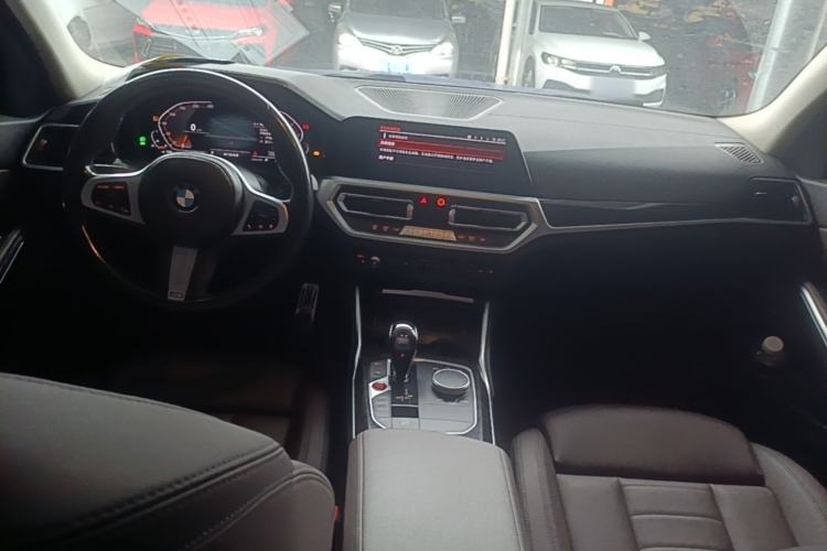 Used BMW 3 Series 2021 325Li M Sport Package Center Console
