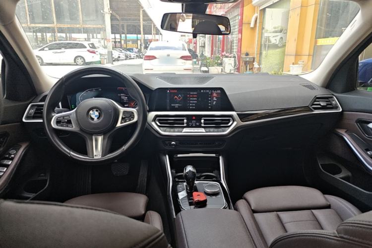 Used BMW 3 Series 2021 320Li M Sport Package Center Console