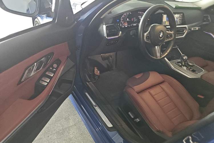 Used BMW 3 Series 2021 Facelifted 325Li M Sport Night Edition Package Driver Seat