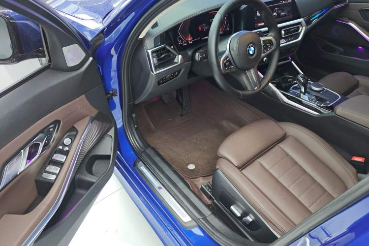 Used BMW 3 Series 2021 320Li M Sport Package Driver Seat