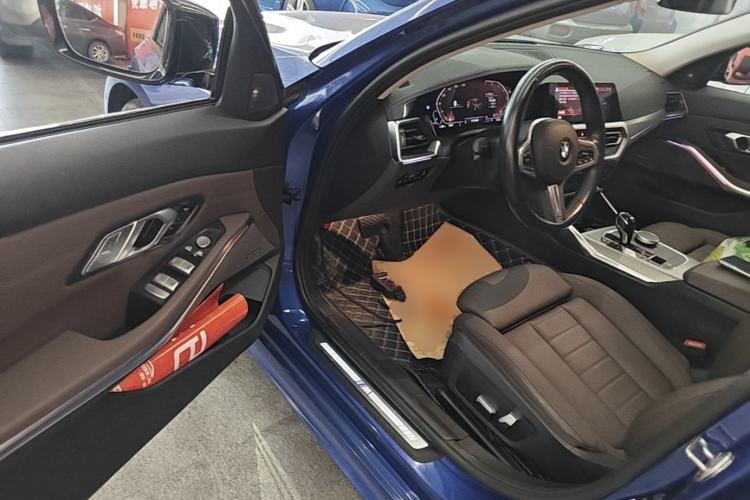 Used BMW 3 Series 2021 Facelifted 325Li M Sport Night Edition Package Driver Seat