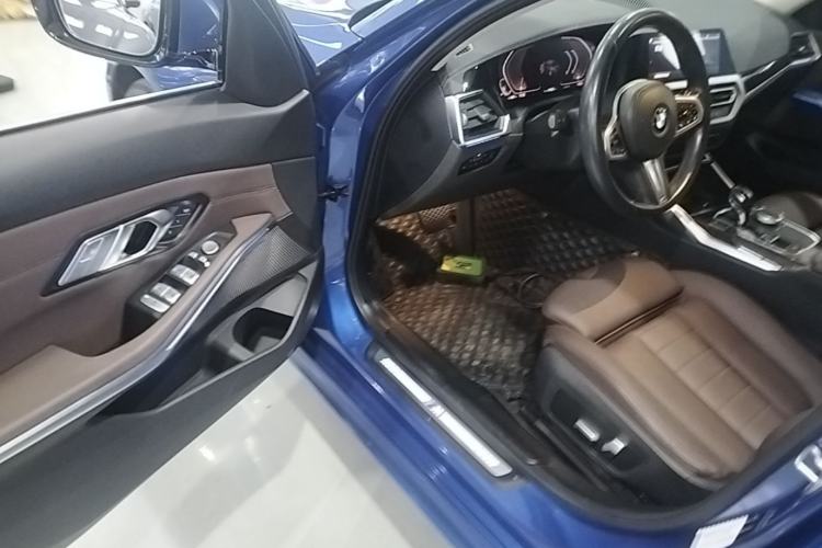 Used BMW 3 Series 2021 Restyled 325Li M Sport Package Driver Seat