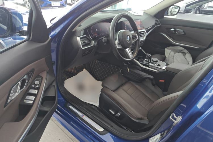 Used BMW 3 Series 2021 320Li M Sport Package Driver Seat
