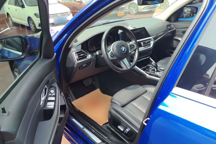 Used BMW 3 Series 2021 Second Facelift 325Li M Sport Package Driver Seat