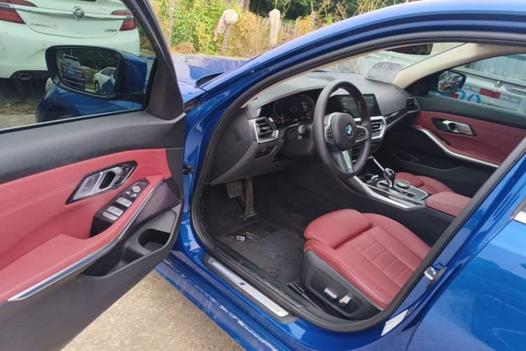 Used BMW 3 Series 2021 Second Facelift 325Li M Sport Package Driver Seat