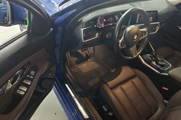 Used BMW 3 Series 2021 320Li M Sport Package Driver Seat