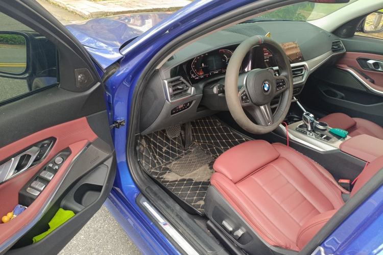 Used BMW 3 Series 2021 Restyled 325i M Sport Night Edition Package Driver Seat