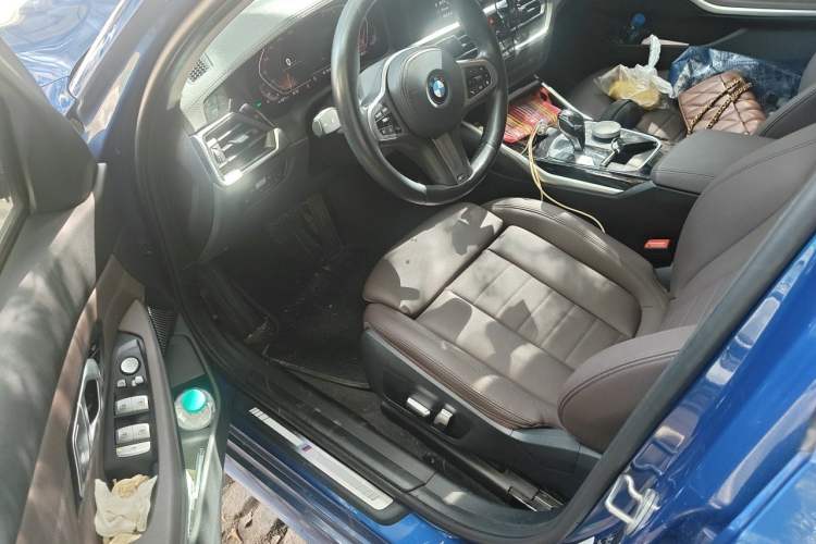 Used BMW 3 Series 2021 Second Facelift 320Li M Sport Package Driver Seat
