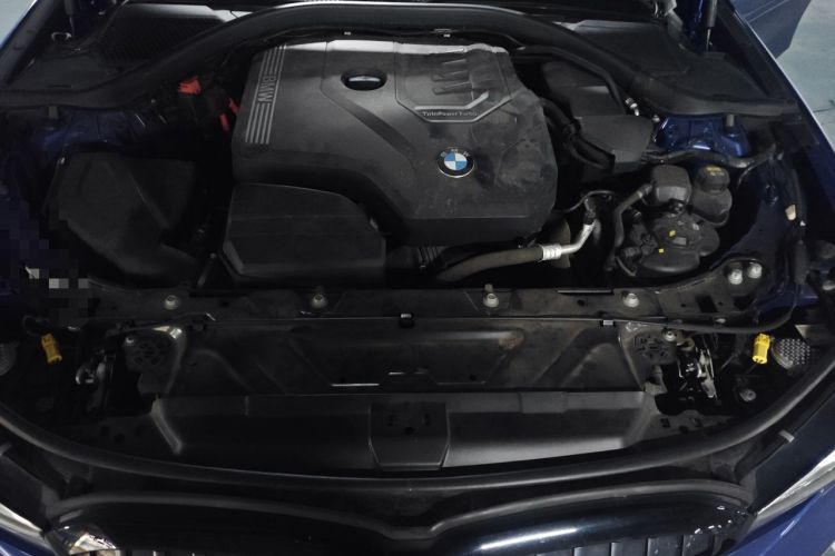 Used BMW 3 Series 2021 325i M Sport Night Edition package Engine Bay