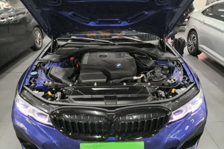 Used BMW 3 Series 2021 330Li xDrive M Sport Night Edition Engine Bay