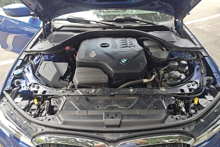 Used BMW 3 Series 2021 325Li xDrive M Sport Package Engine Bay