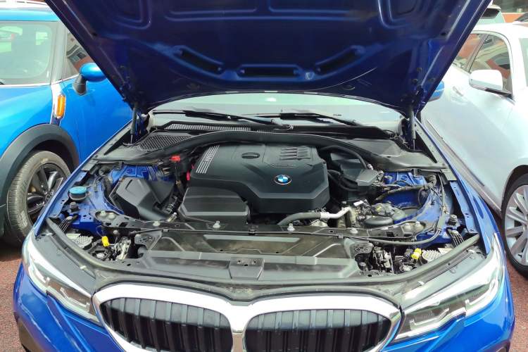 Used BMW 3 Series 2021 Second Facelift 325Li M Sport Package Engine Bay