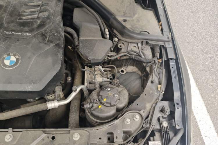 Used BMW 3 Series 2021 Second Facelift 325Li M Sport Package Engine Bay Left