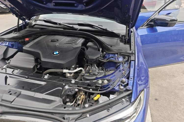 Used BMW 3 Series 2021 Restyled 325i M Sport Night Edition Package Engine Bay Left