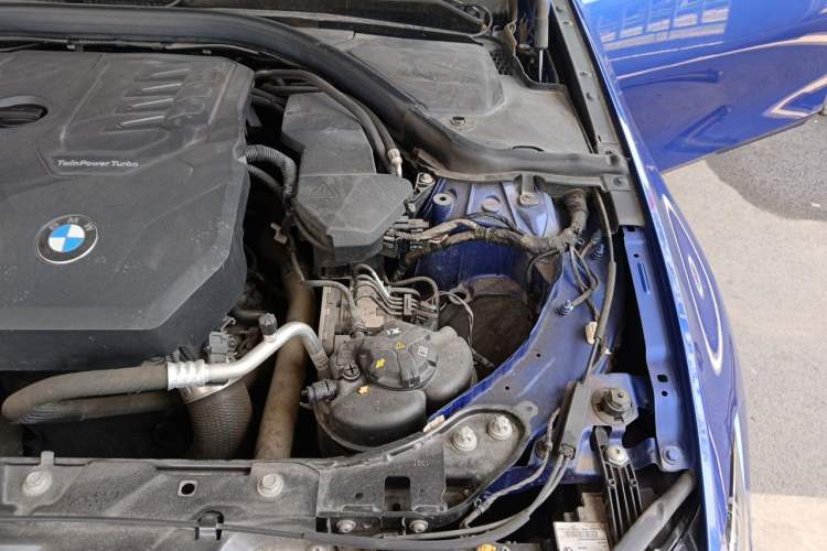 Used BMW 3 Series 2021 Second Facelift 320Li M Sport Package Engine Bay Left