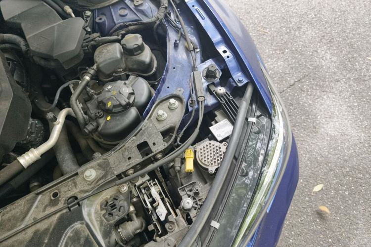 Used BMW 3 Series 2021 Second Facelift 330i M Sport Night Edition Package Engine Bay Left