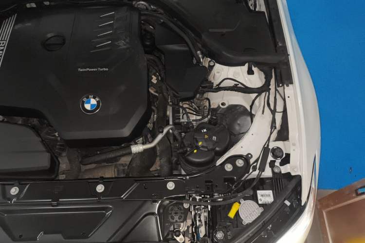 Used BMW 3 Series 2021 Restyled 325Li M Sport Package Engine Bay Left