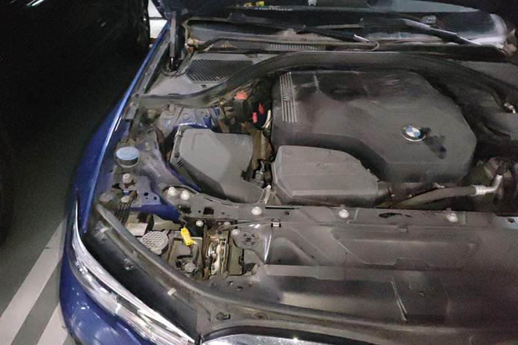 Used BMW 3 Series 2021 320Li M Sport Package Engine Bay Right