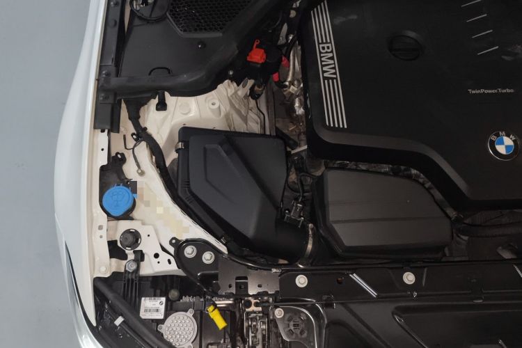 Used BMW 3 Series 2021 Restyled 325Li M Sport Package Engine Bay Right