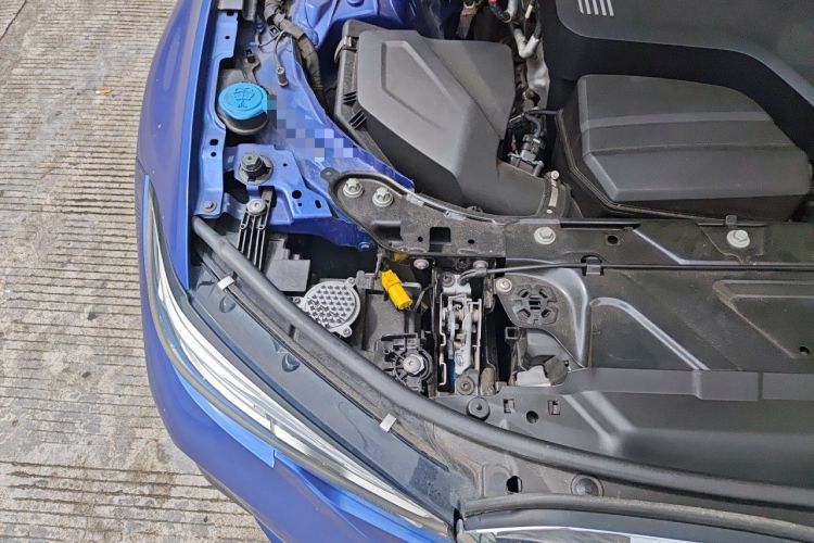 Used BMW 3 Series 2021 320Li M Sport Package Engine Bay Right