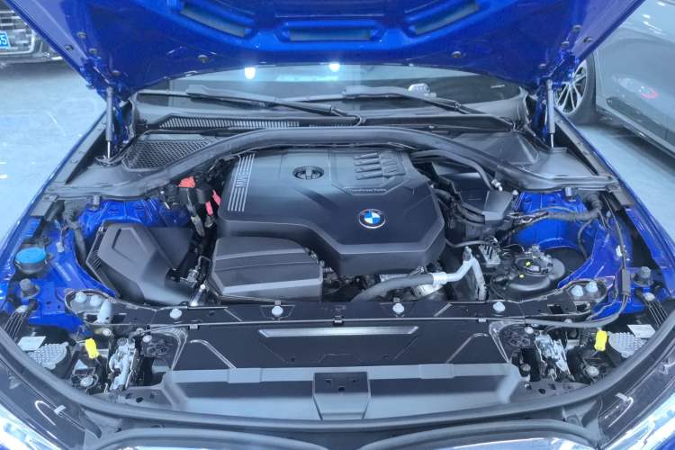 Used BMW 3 Series 2021 Second Facelift 325Li M Sport Package Engine Bay