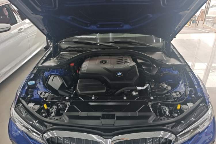 Used BMW 3 Series 2021 Second Facelift 325Li M Sport Package Engine Bay