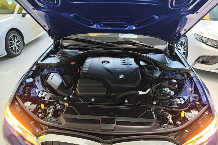 Used BMW 3 Series 2021 325Li M Sport Package Engine Bay