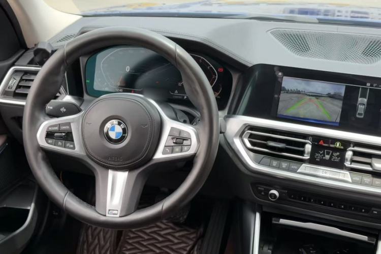Used BMW 3 Series 2021 325i M Sport Package Exterior 10