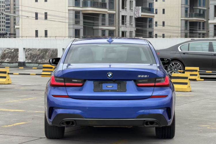Used BMW 3 Series 2021 325i M Sport Package Exterior 2