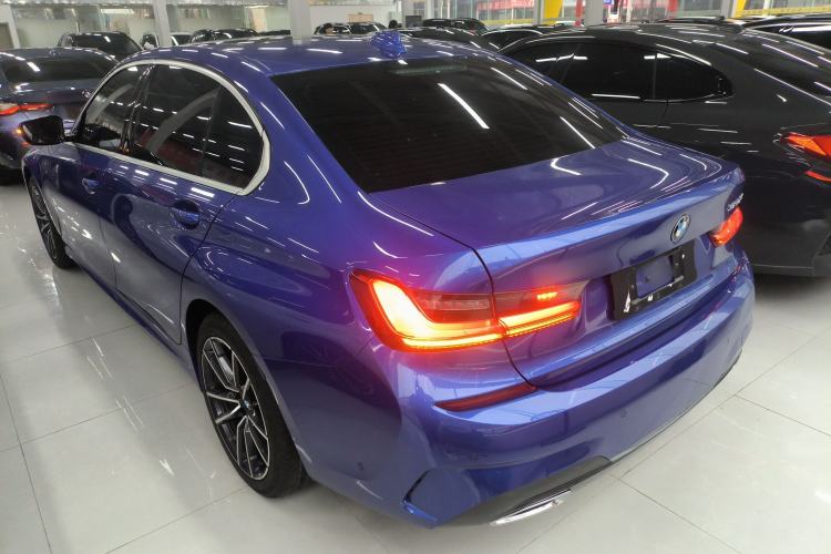Used BMW 3 Series 2021 Restyled 325Li M Sport Package Exterior 2