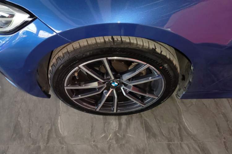 Used BMW 3 Series 2021 Facelifted 320Li M Sport Package Exterior 2