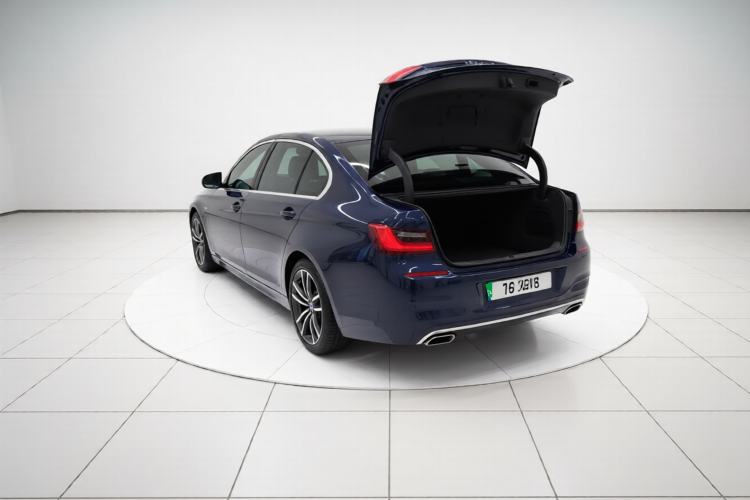 Used BMW 3 Series 2021 Second Facelift 325Li M Sport Package Exterior 2