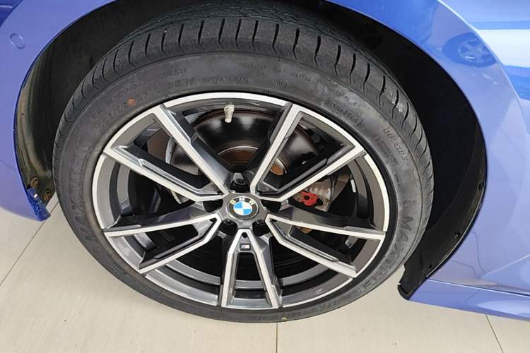 Used BMW 3 Series 2021 Restyled 325Li M Sport Package Exterior 2