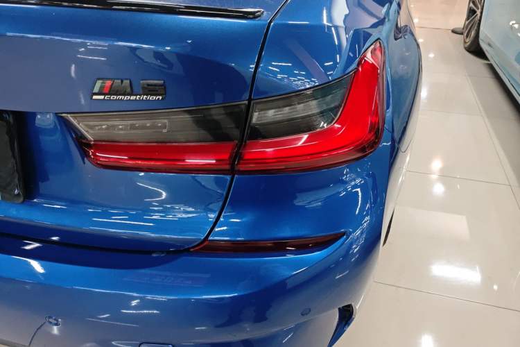 Used BMW 3 Series 2021 Facelifted 325Li M Sport Night Edition Package Exterior 3