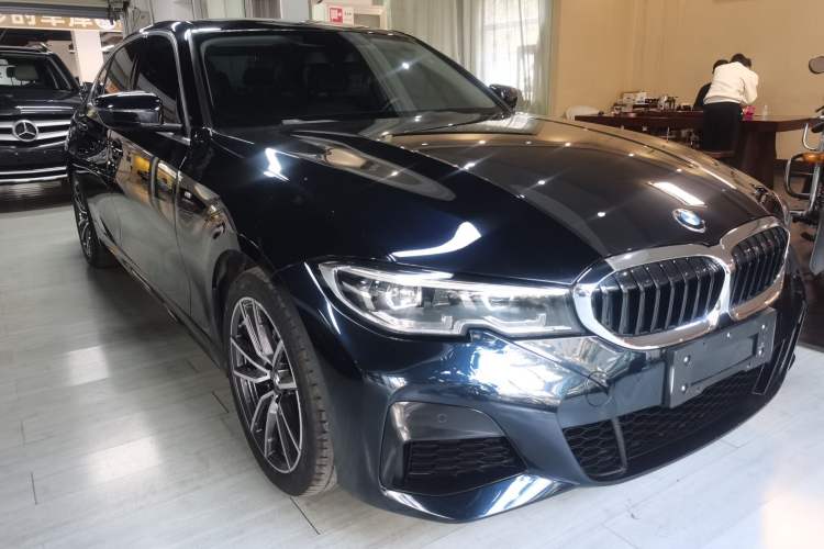 Used BMW 3 Series 2021 Second Facelift 320Li M Sport Package Exterior 3