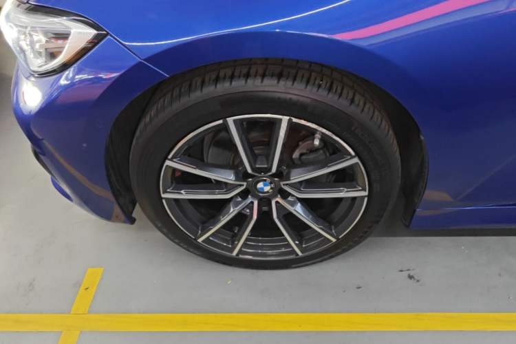 Used BMW 3 Series 2021 325Li M Sport Package Exterior 4