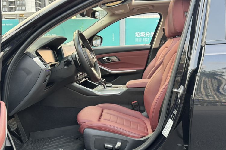 Used BMW 3 Series 2021 325i M Sport Package Exterior 4