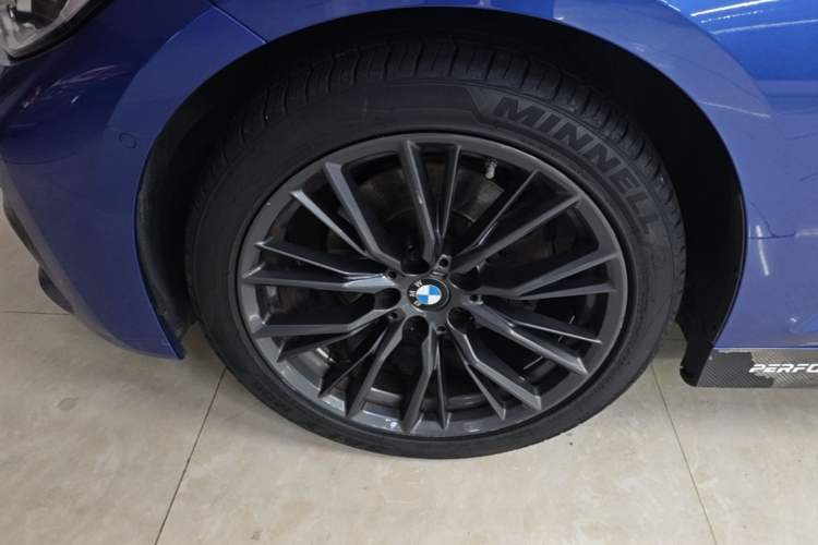 Used BMW 3 Series 2021 Facelifted 325Li M Sport Night Edition Package Exterior 4